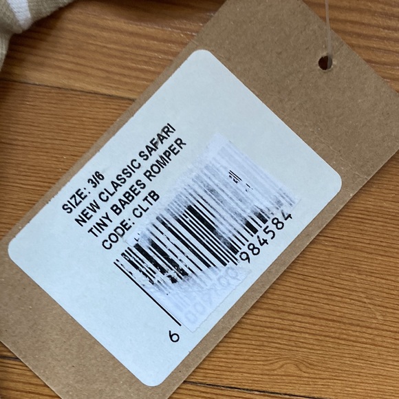 NWT Hooligans baby romper 3-6m - Picture 2 of 3